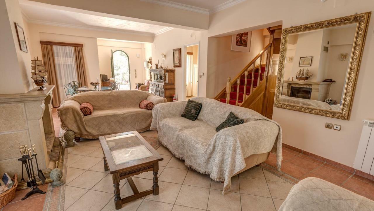 Luxury Breeze With Private Pools Villa Dassia (Corfu)